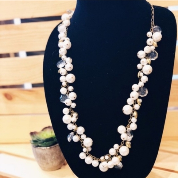 Chloe and isabel pearl and rhinestone long necklac - Picture 3 of 6